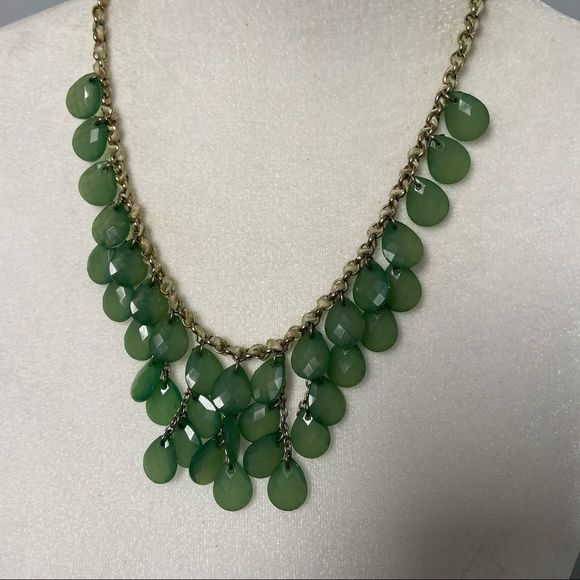 ZAD Teardrop beaded bib statement necklace - Picture 2 of 5